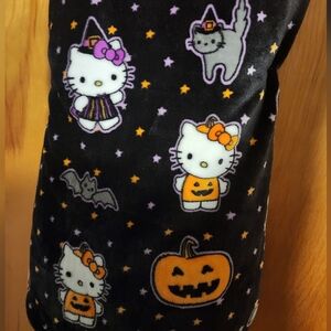 Hello Kitty Cloud Throw - 60" x 70"